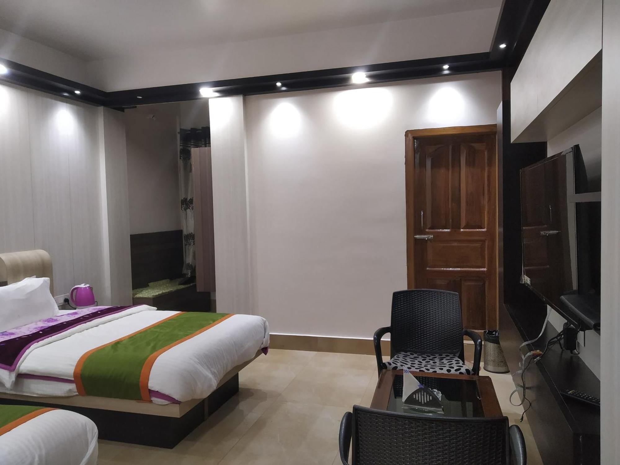 Ziro Palace Inn - A Boutique Hotel Hāpoli 外观 照片