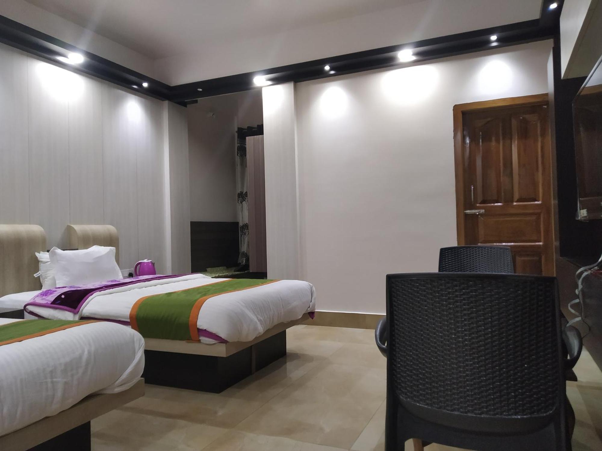 Ziro Palace Inn - A Boutique Hotel Hāpoli 外观 照片