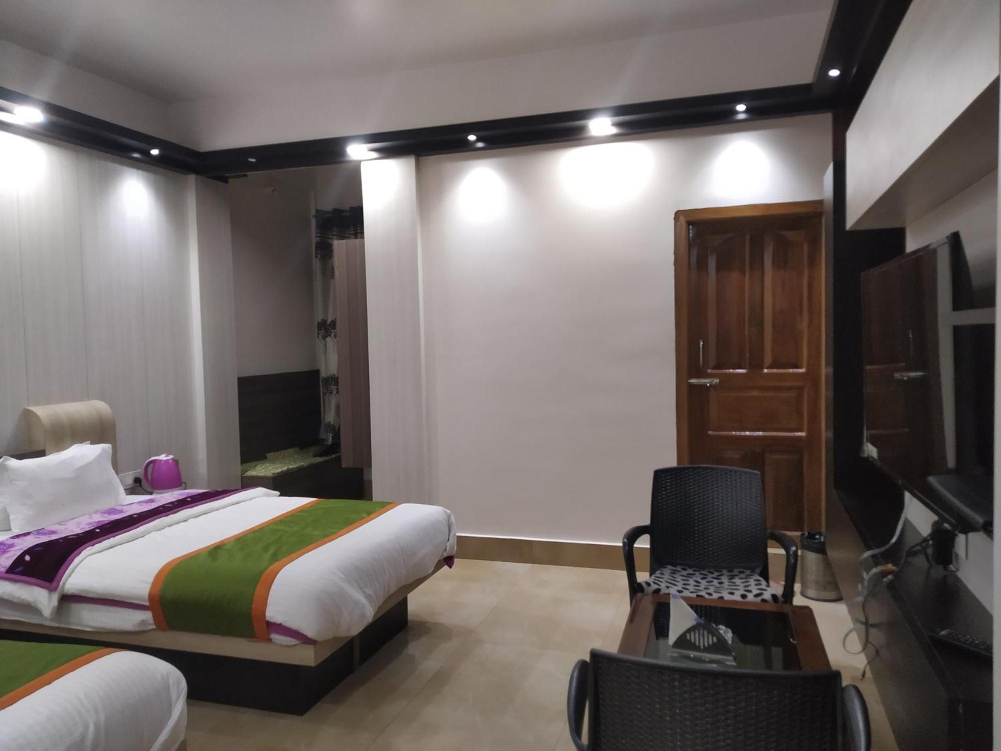 Ziro Palace Inn - A Boutique Hotel Hāpoli 外观 照片